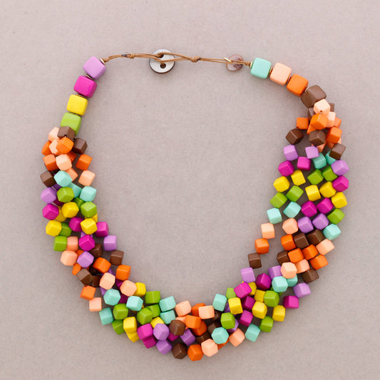 Collier ras du cou 5 Perles Carrées Résine