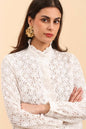 BLOUSE EN DENTELLE