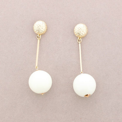 Boucles d'oreilles boule en résine XL