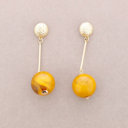 Boucles d'oreilles boule en résine XL