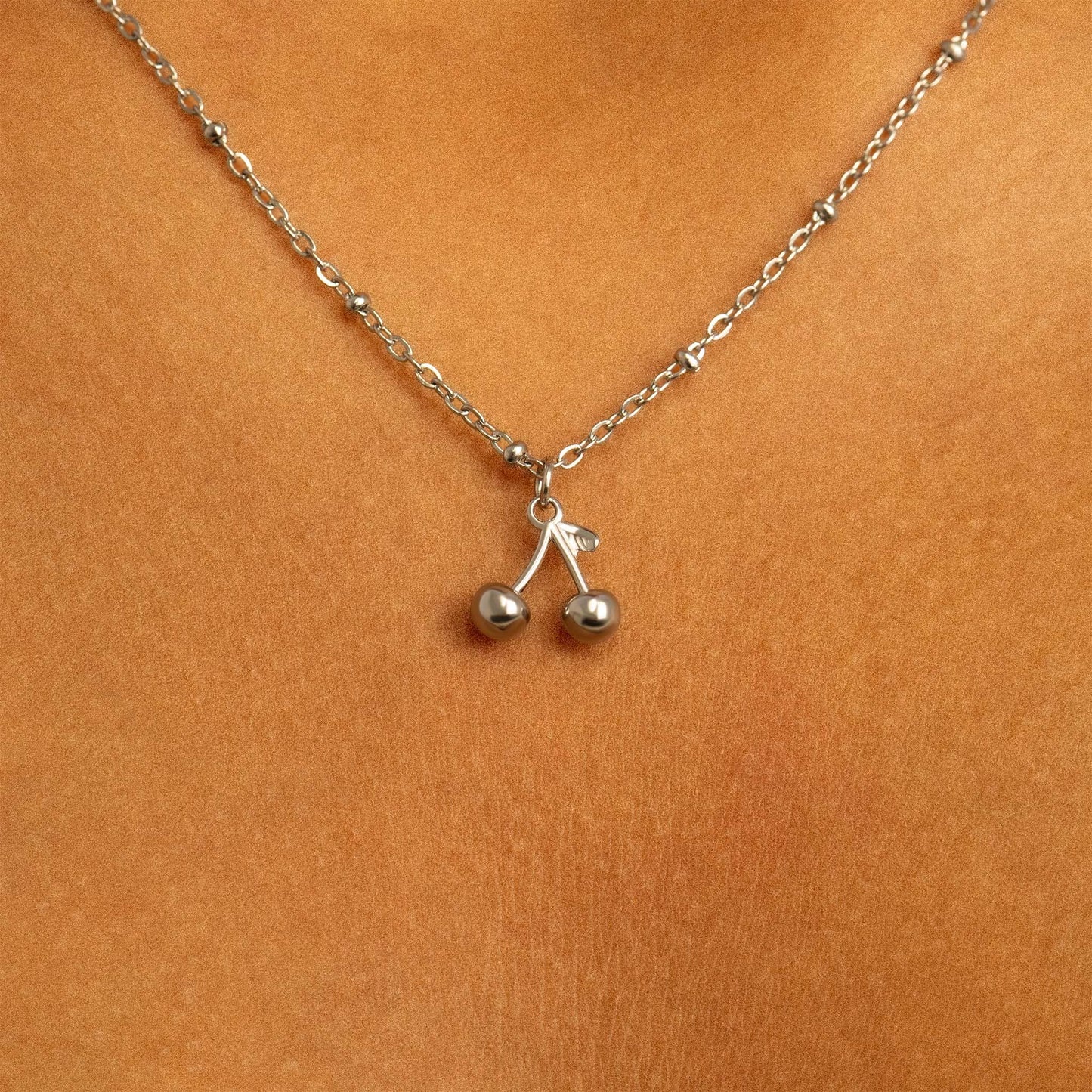 WJW - Pendentif Cerise en Acier Inoxydable PVD Or 18K