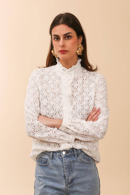 BLOUSE EN DENTELLE