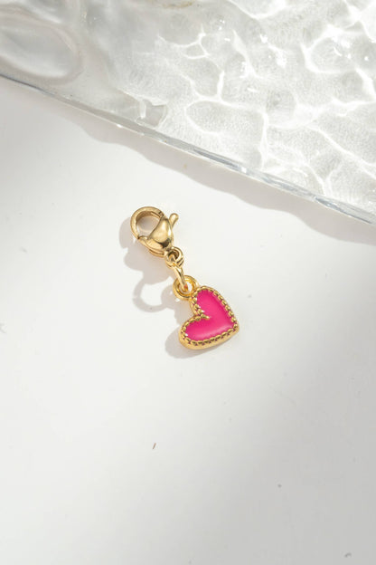 Cosmos - Lot de 5 petits pendentifs cœurs couleurs assorties